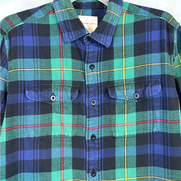 Men’s American Eagle Plaid Flannel Button Front Shirt / Medium - Picture 7 of 8